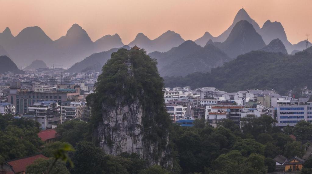 Parkside Hostel Guilin Exterior photo