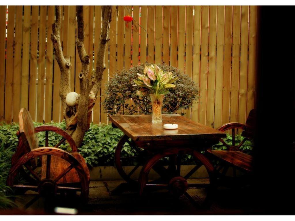 Parkside Hostel Guilin Exterior photo